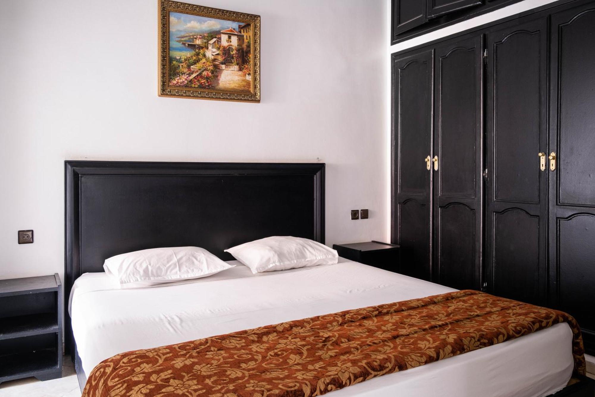Apart Hotel Larbi Marrakesh Exterior foto